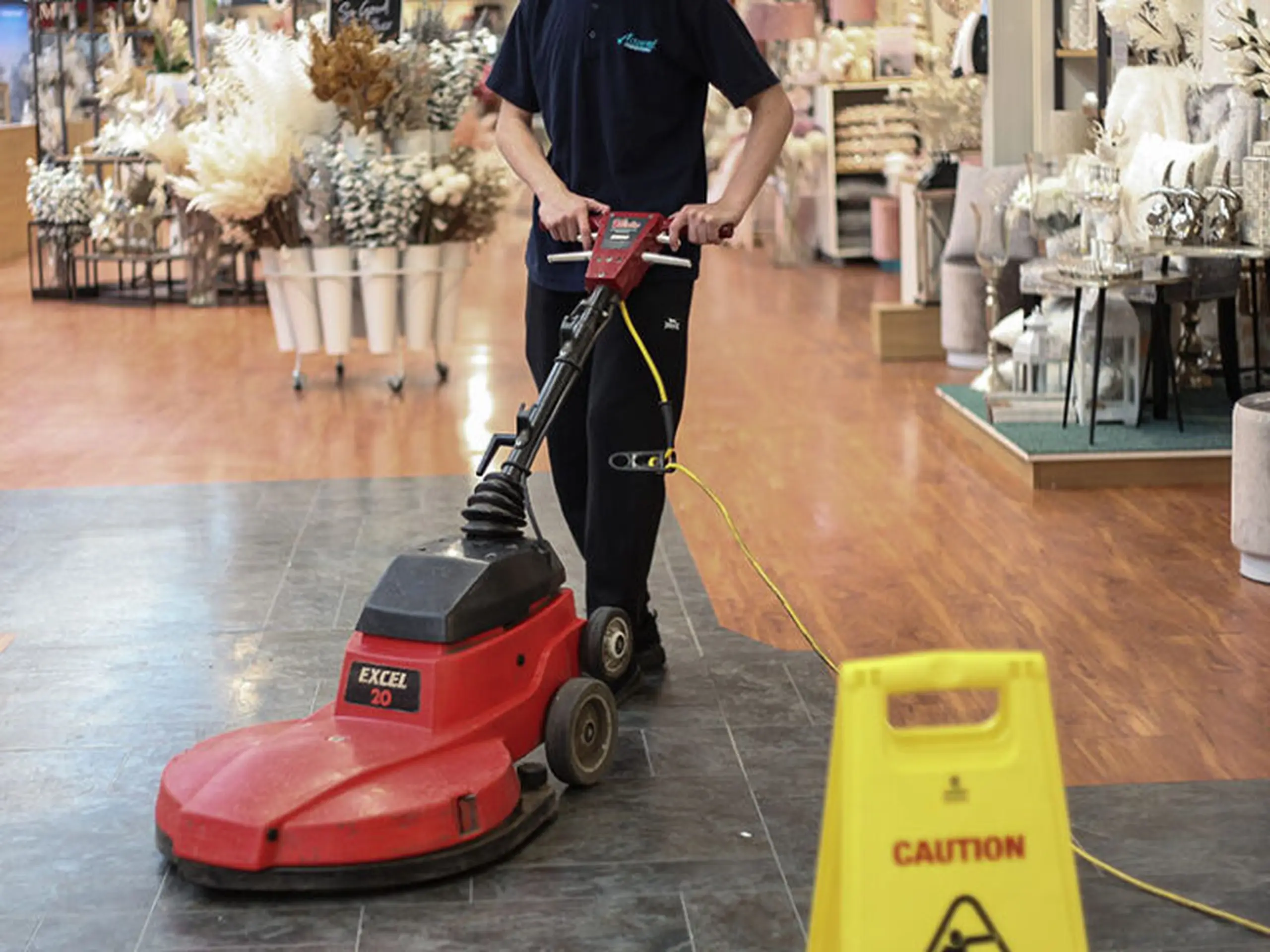 shopping-centre-and-retail-cleaning-02 Shopping Centre And Retail Cleaning 02